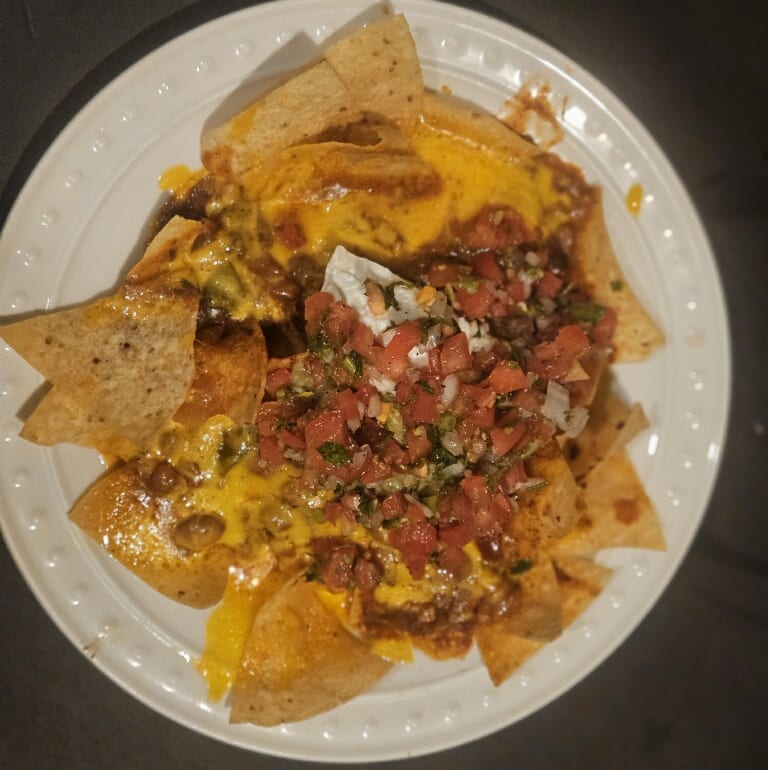 Nachos Grande Con Carne.