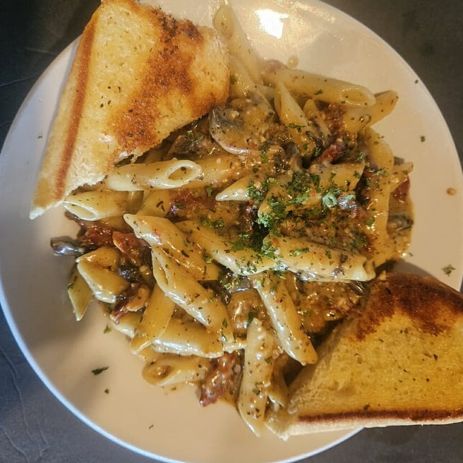 Penne Venetian.
