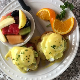 Eggs Benedict