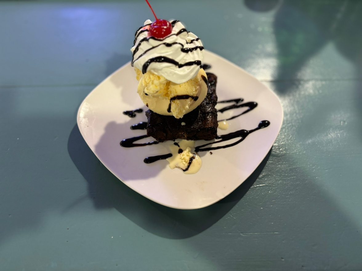 Hot Fudge Brownie Sundae.
