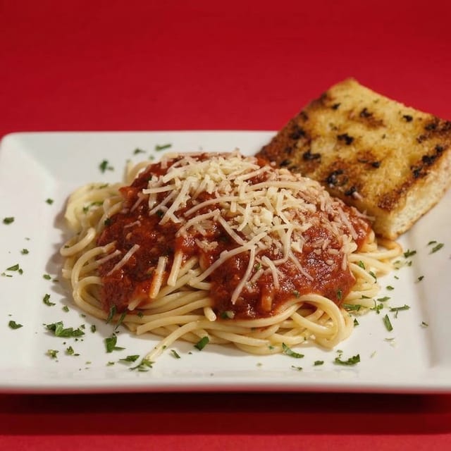 Spaghetti Marinara.